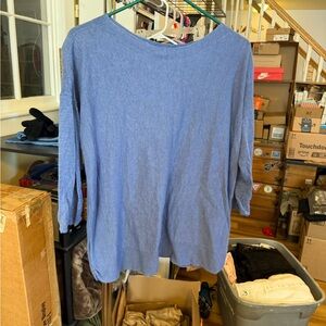 1/2 off bundles of 3+ J. Jill Long Sleeve Blue knit Top